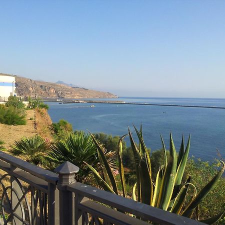 Via Siracusa 5 كاستيلاّماري ديل غو المظهر الخارجي الصورة
